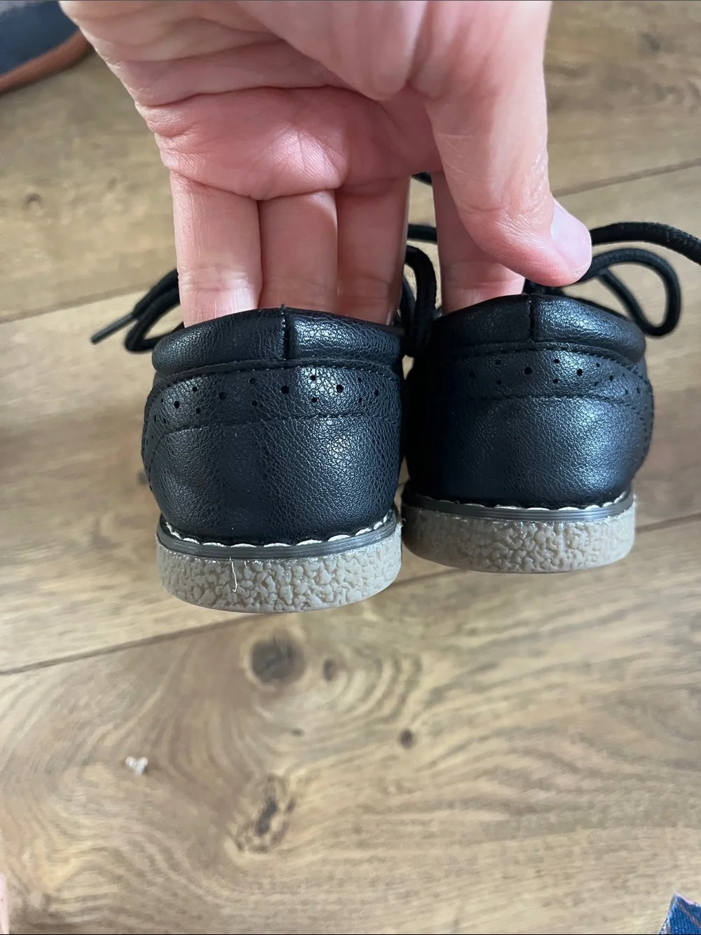 N/A classic black